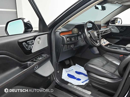 Lincoln Aviator — photo 11