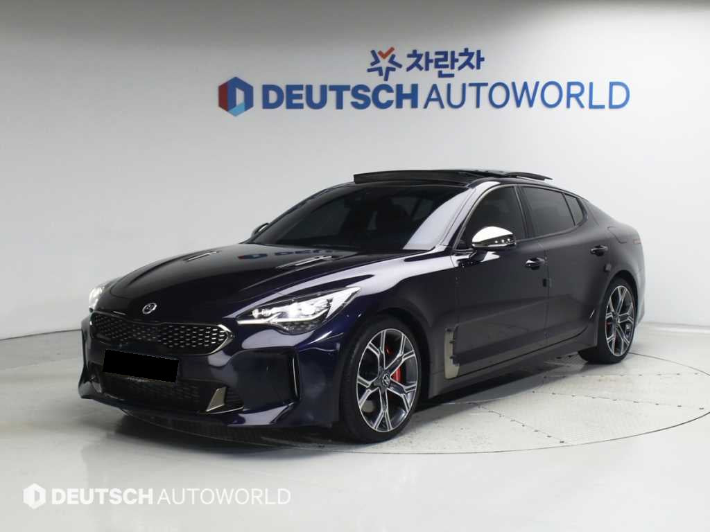 Kia Stinger — photo 01
