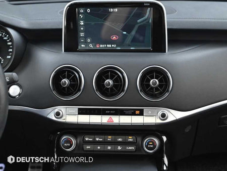 Kia Stinger — photo 15