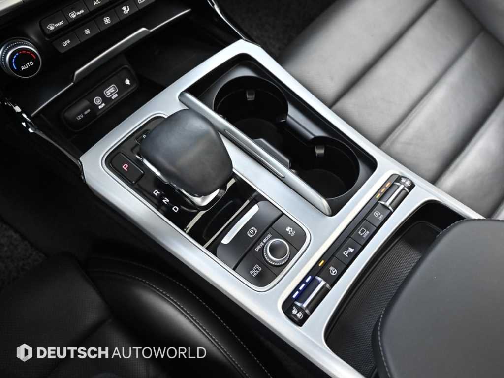 Kia Stinger — photo 18