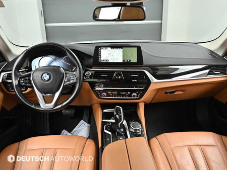 BMW 5-Series — photo 07