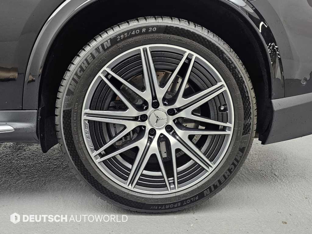 Mercedes-Benz GLC-Class — photo 05