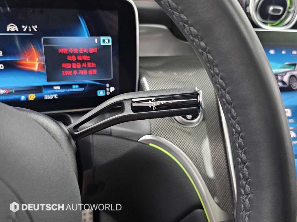 Mercedes-Benz GLC-Class — photo 09