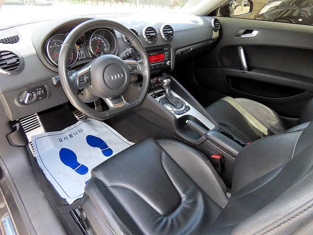 Audi TT — photo 07