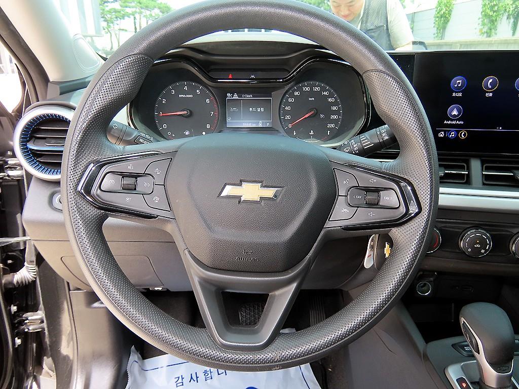 CHEVROLET Trax — photo 08