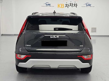 Kia Niro — photo 03
