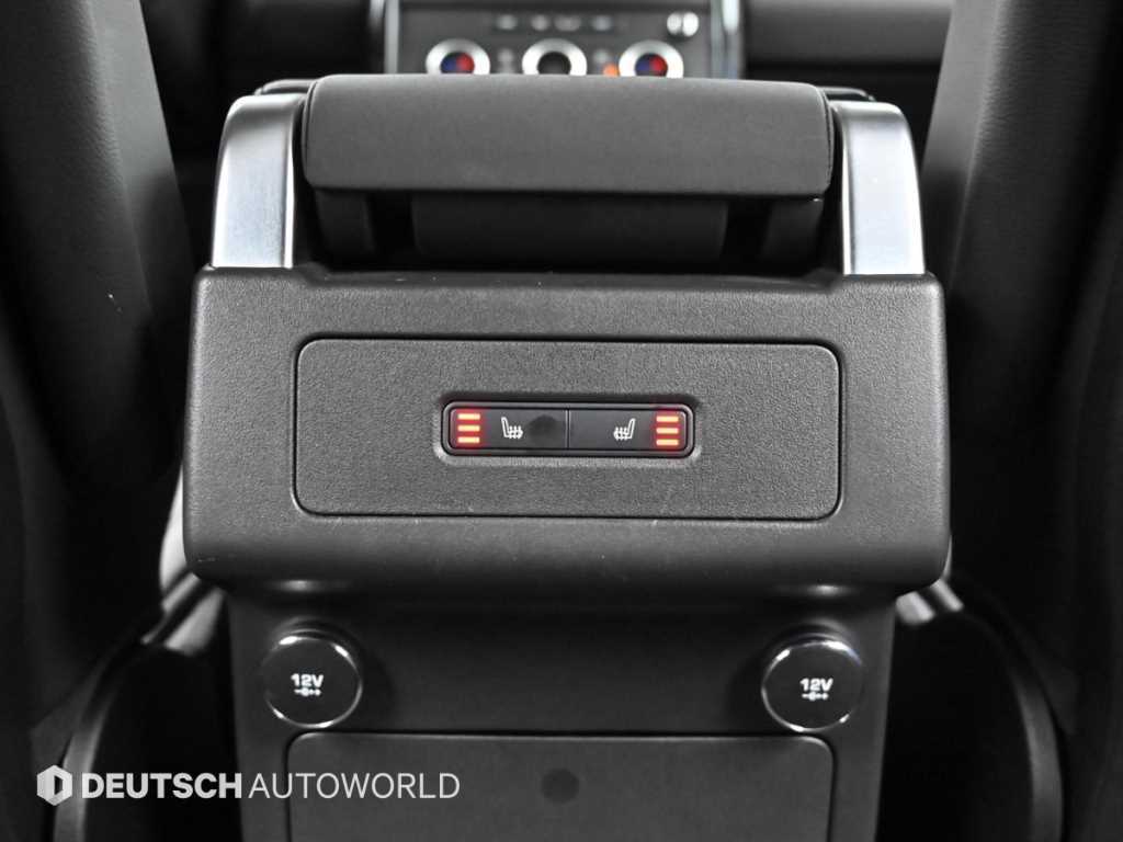 Land Rover Discovery — photo 16