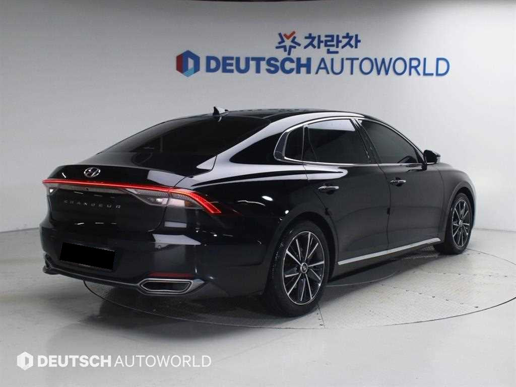 Hyundai Grandeur — photo 02
