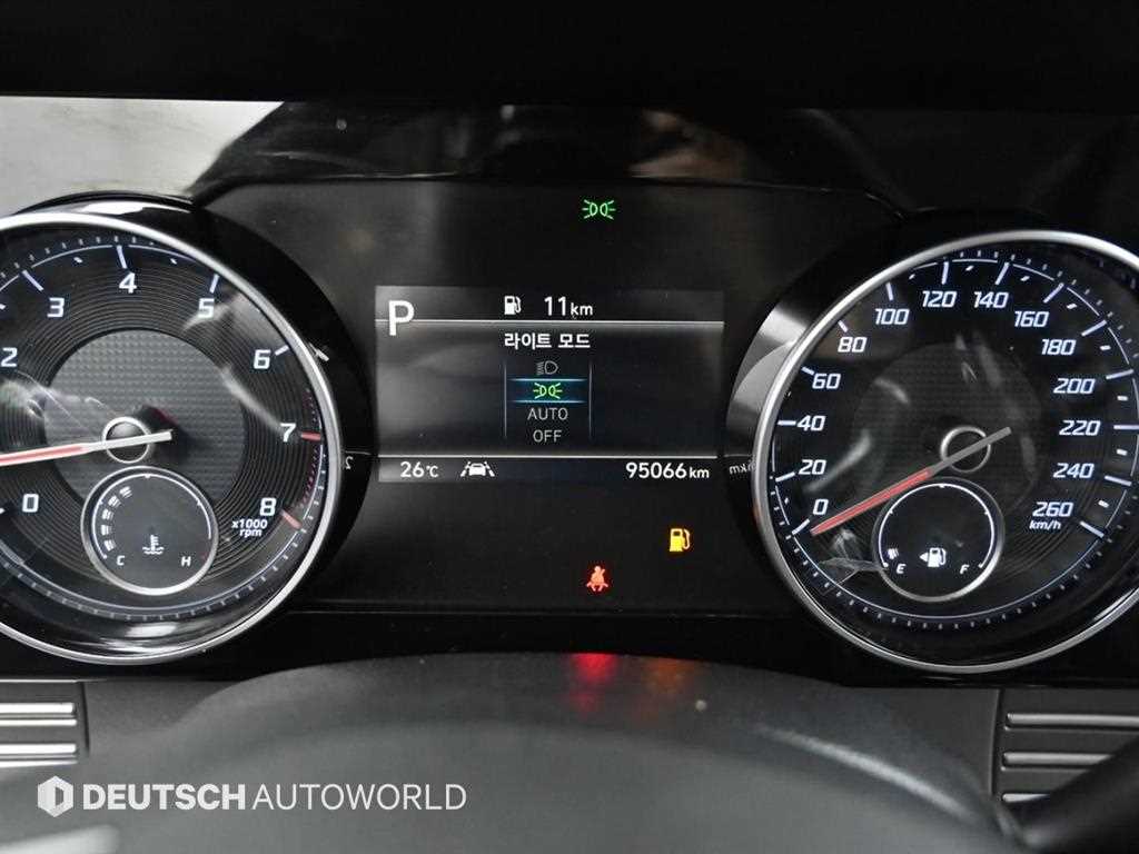 Hyundai Grandeur — photo 08