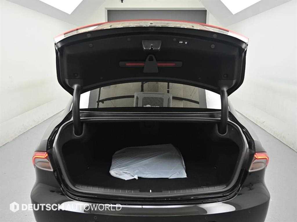 Hyundai Grandeur — photo 19