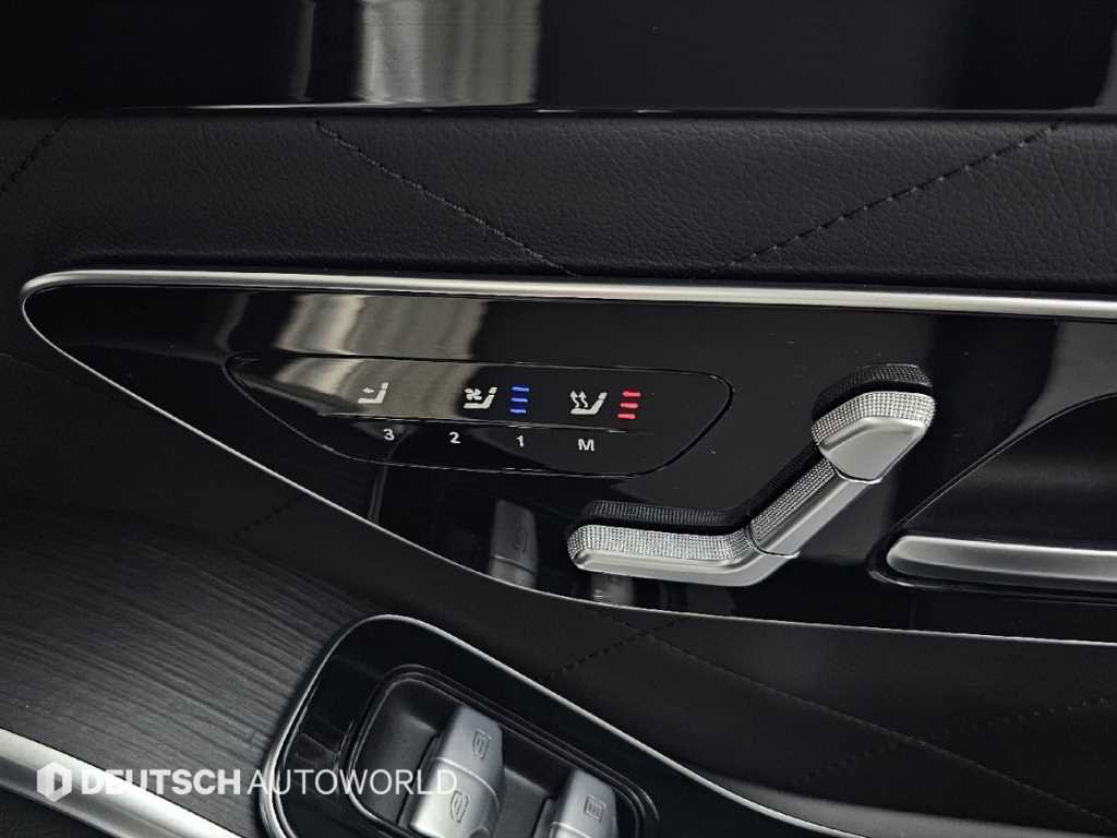 Mercedes-Benz S-Class — photo 16