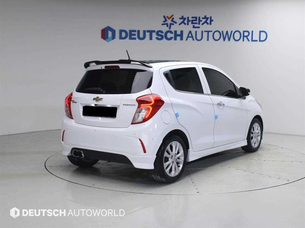 CHEVROLET Spark — photo 02