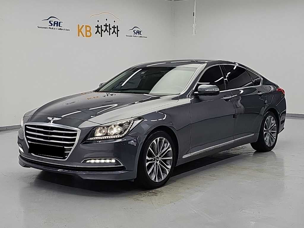 Hyundai Genesis — photo 01