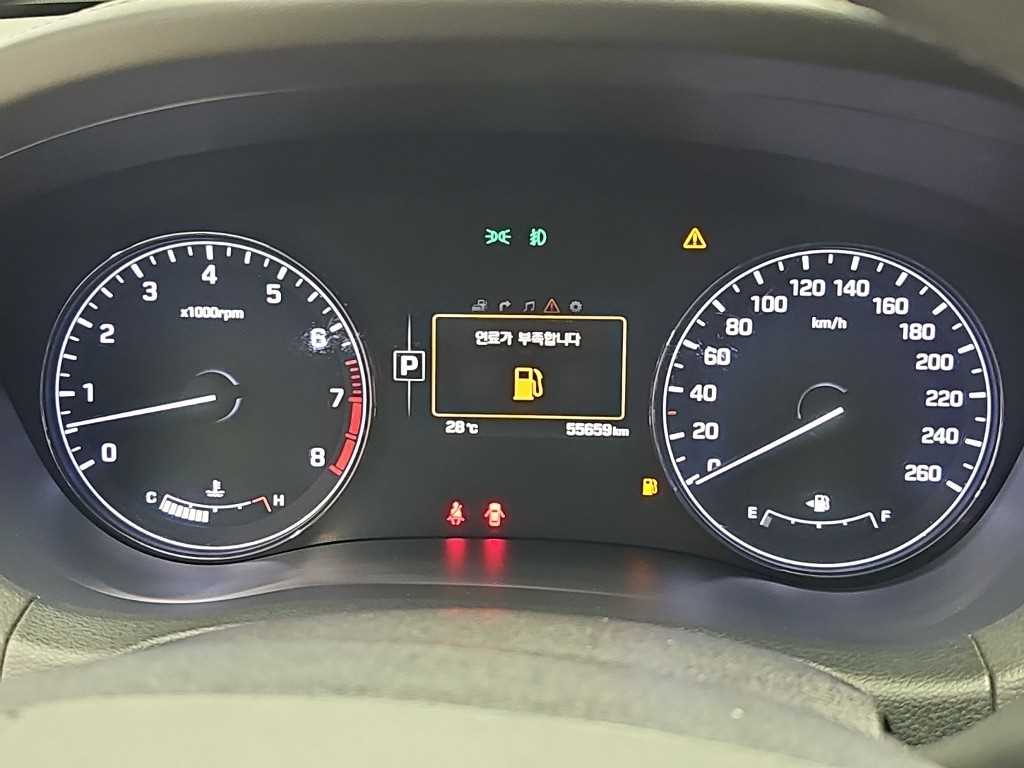 Hyundai Genesis — photo 06