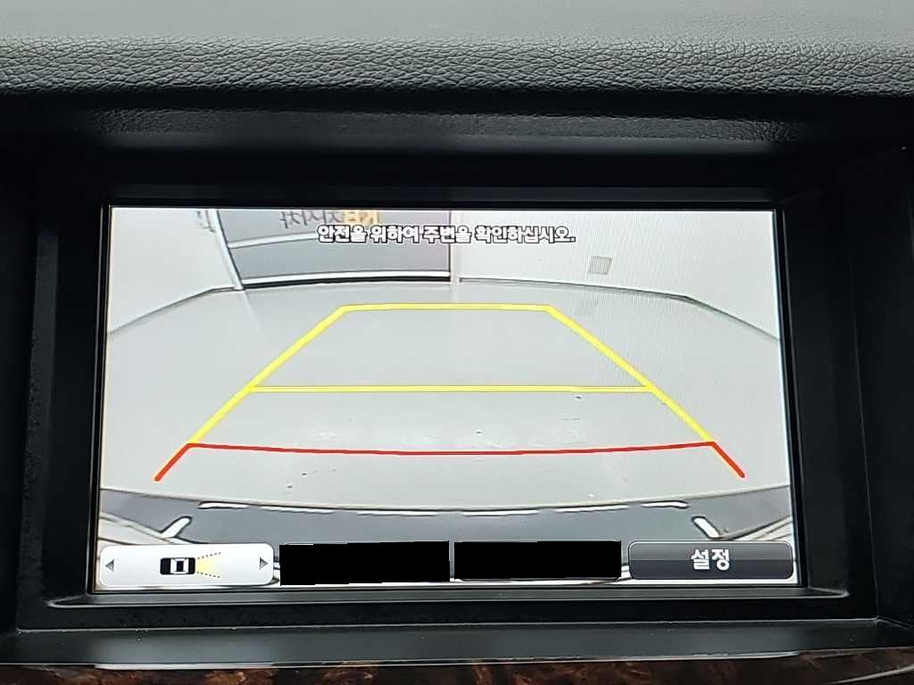 Hyundai Genesis — photo 16