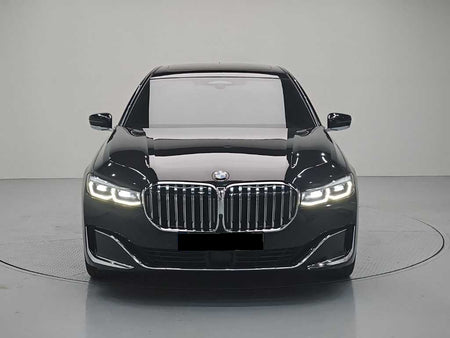 BMW 7-Series — photo 02