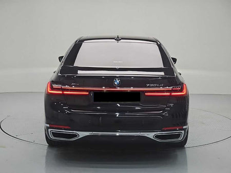 BMW 7-Series — photo 03