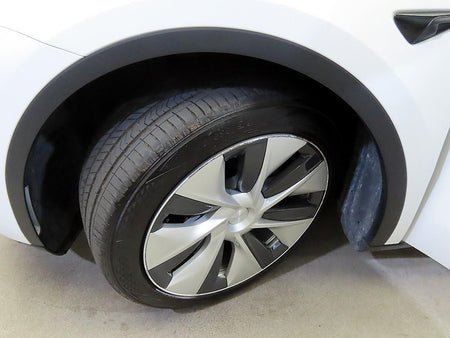 Tesla Model Y — photo 20