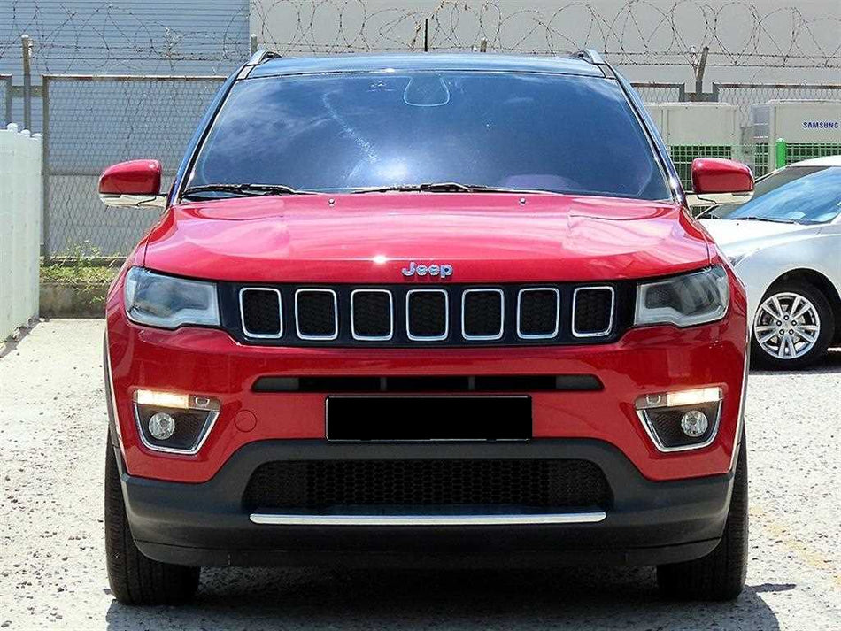 Jeep Compass — photo 01