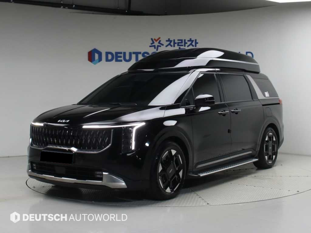 Kia Carnival — photo 01
