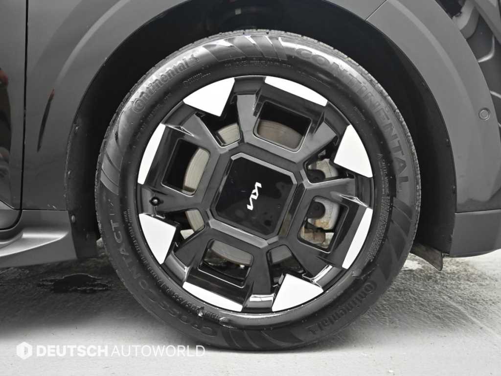 Kia Carnival — photo 05