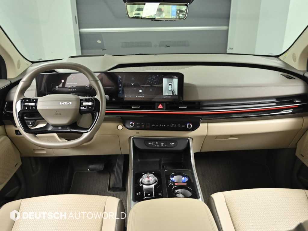 Kia Carnival — photo 07