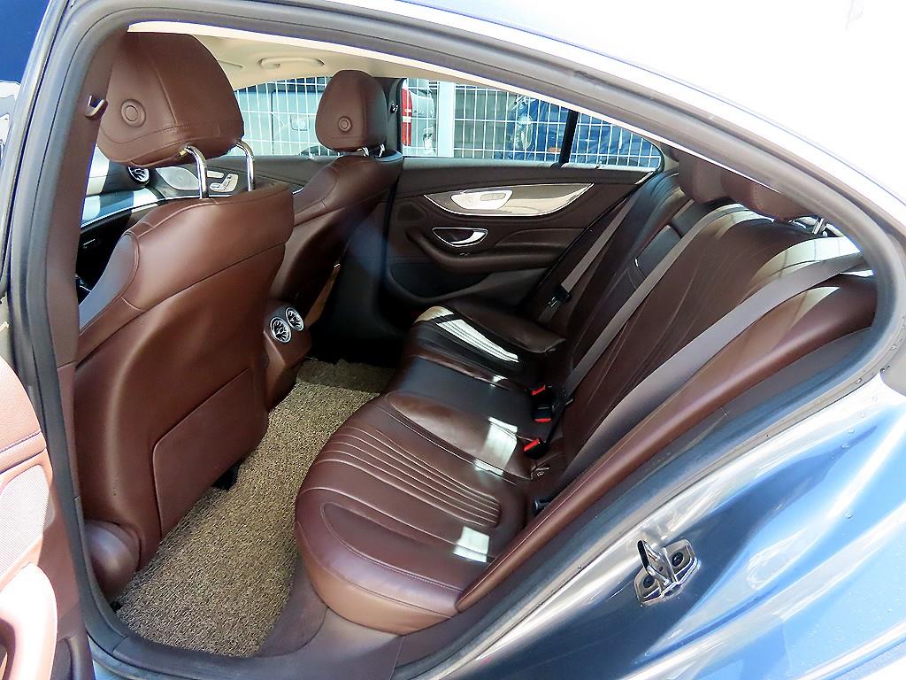 Mercedes-Benz CLS-Class — photo 06