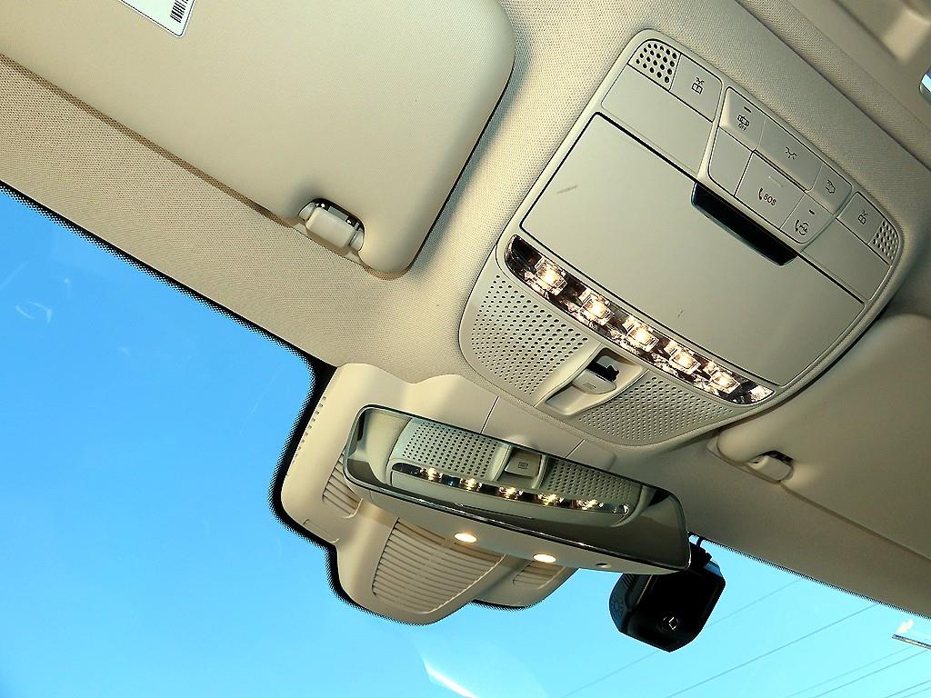 Mercedes-Benz CLS-Class — photo 14