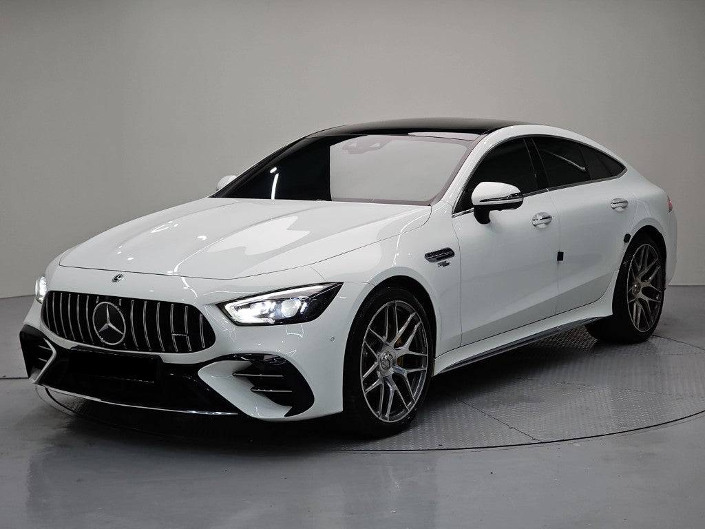 Mercedes-Benz AMG GT — photo 01