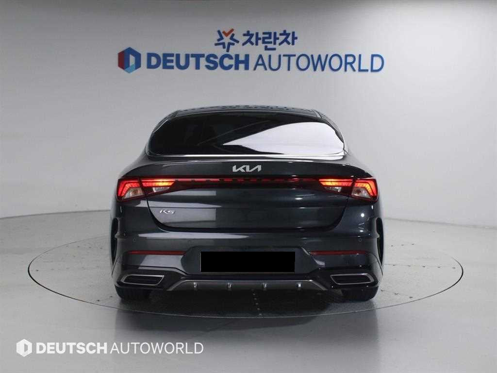 Kia K5 — photo 04