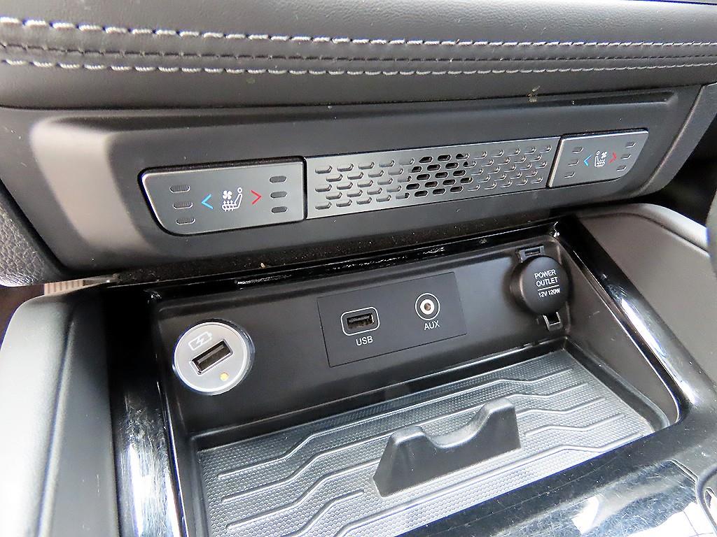 KGM Rexton — photo 12