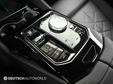 BMW 5-Series — photo 09