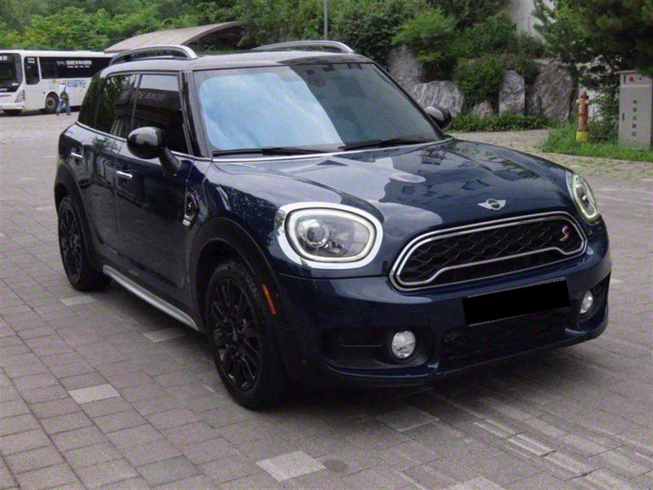 Mini Countryman — photo 02