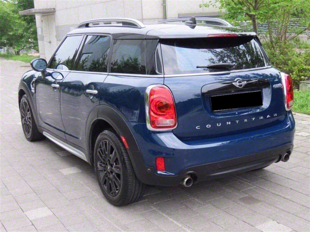 Mini Countryman — photo 04