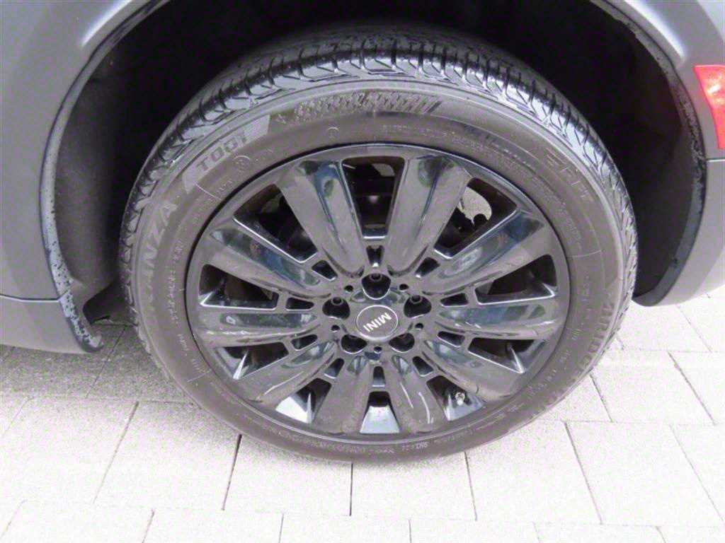 Mini Countryman — photo 16