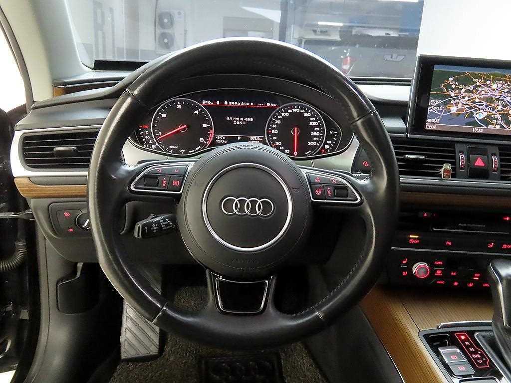 Audi A7 — photo 05