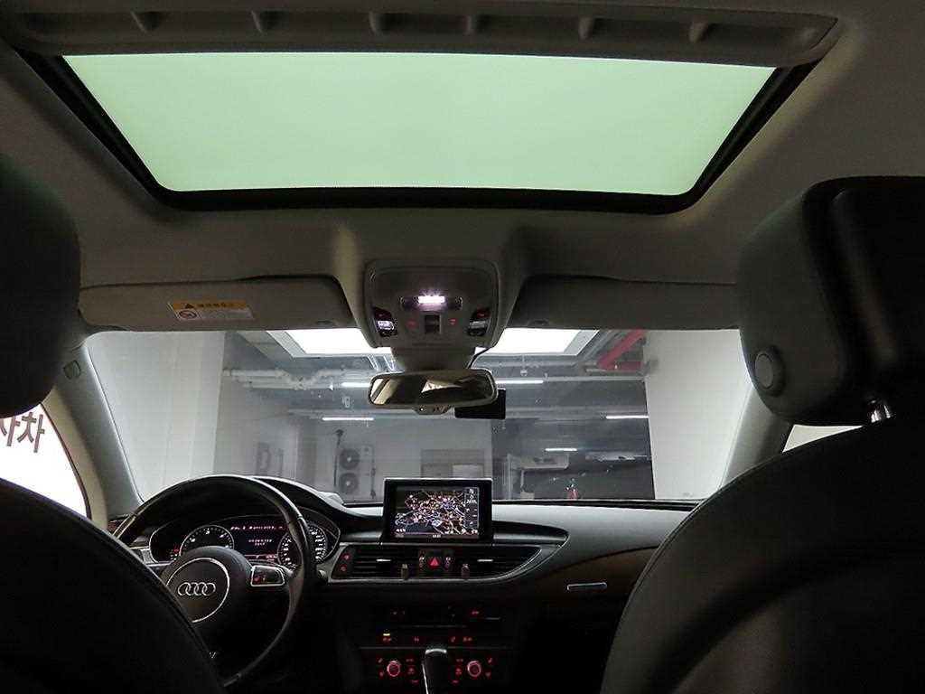 Audi A7 — photo 15