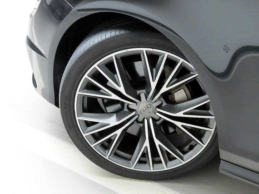 Audi A7 — photo 18