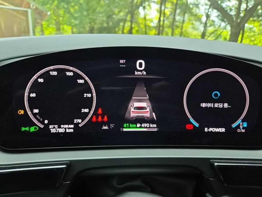 Porsche Cayenne — photo 11