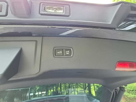 Porsche Cayenne — photo 14