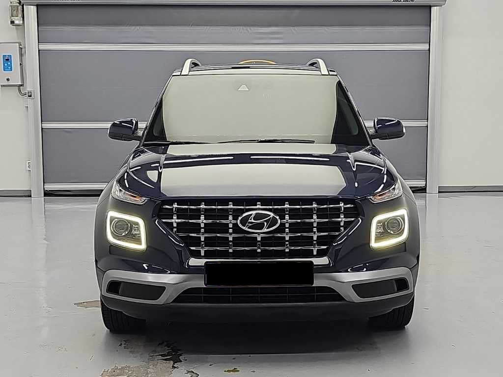Hyundai Venue — photo 02