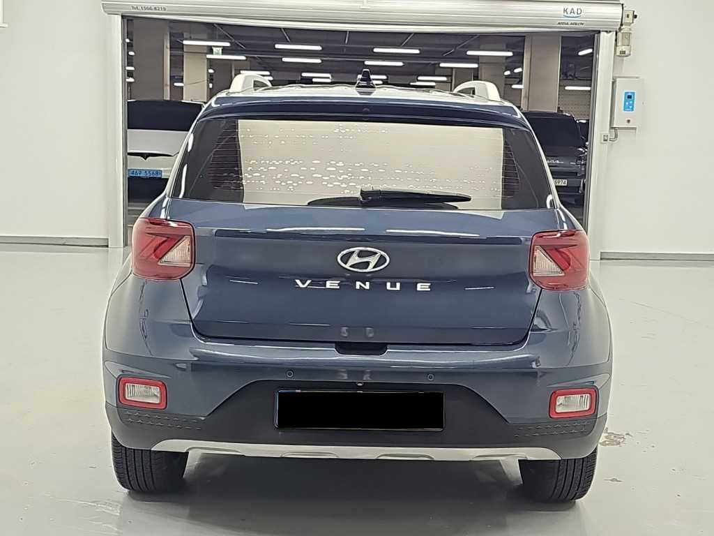Hyundai Venue — photo 03