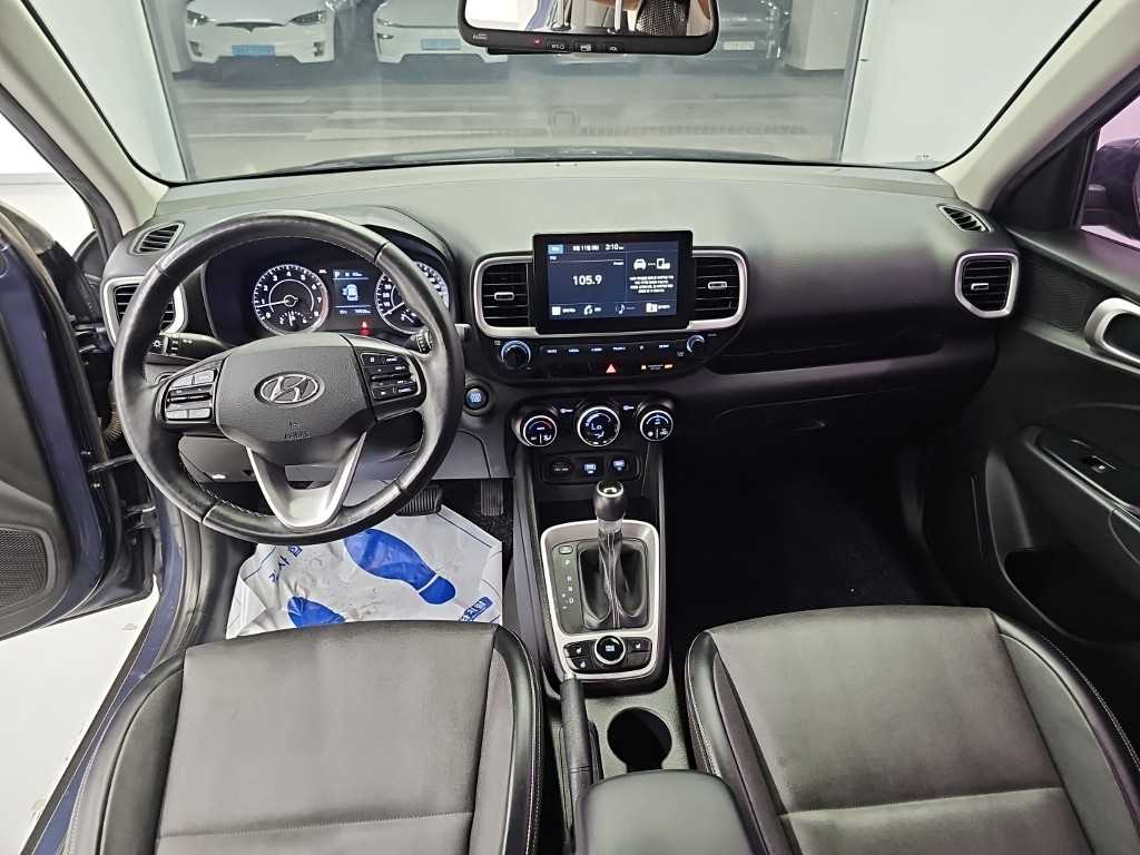 Hyundai Venue — photo 07