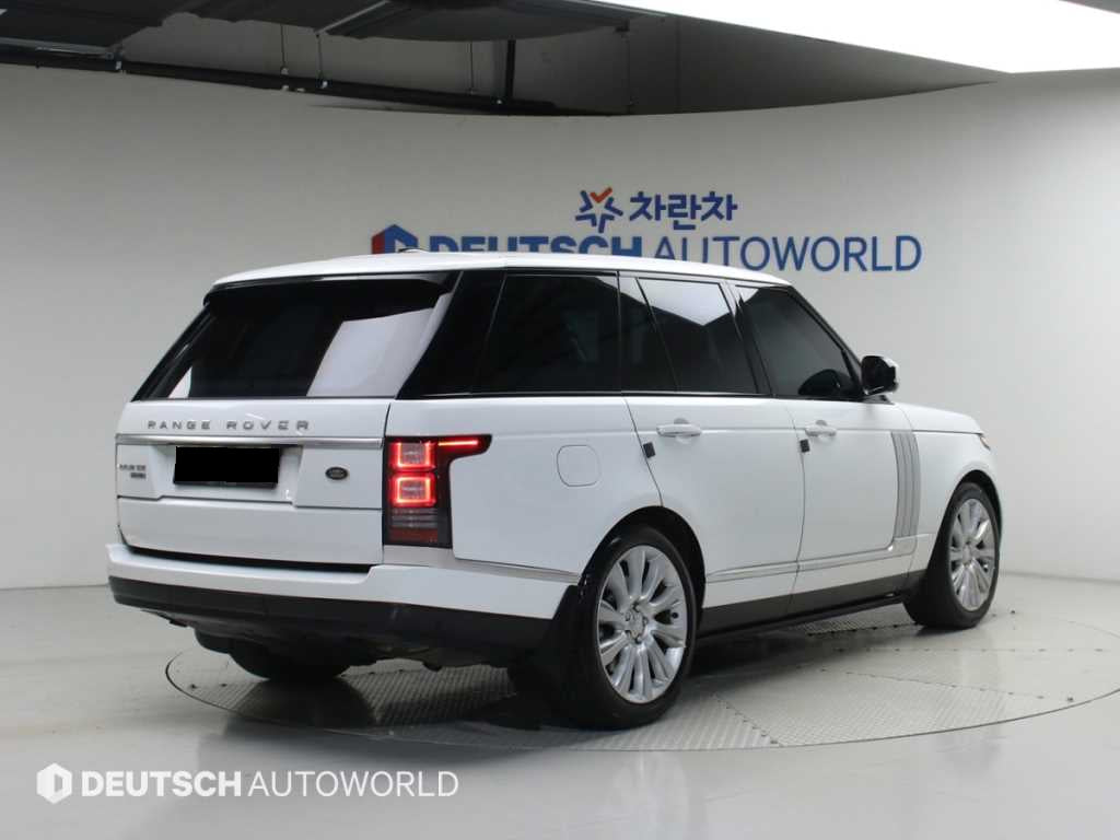 Land Rover Range Rover — photo 02