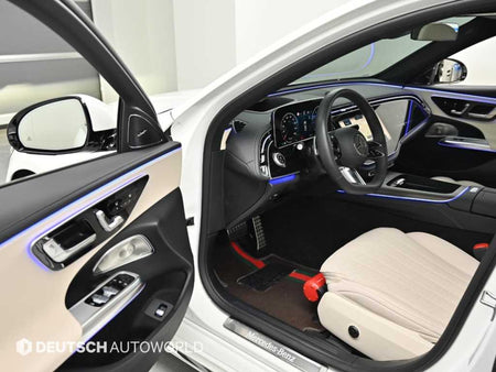Mercedes-Benz E-Class — photo 11