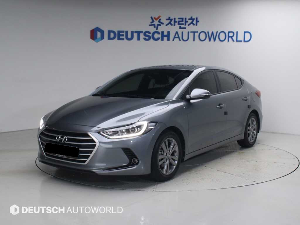 Hyundai Avante — photo 01