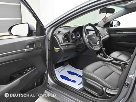 Hyundai Avante — photo 11