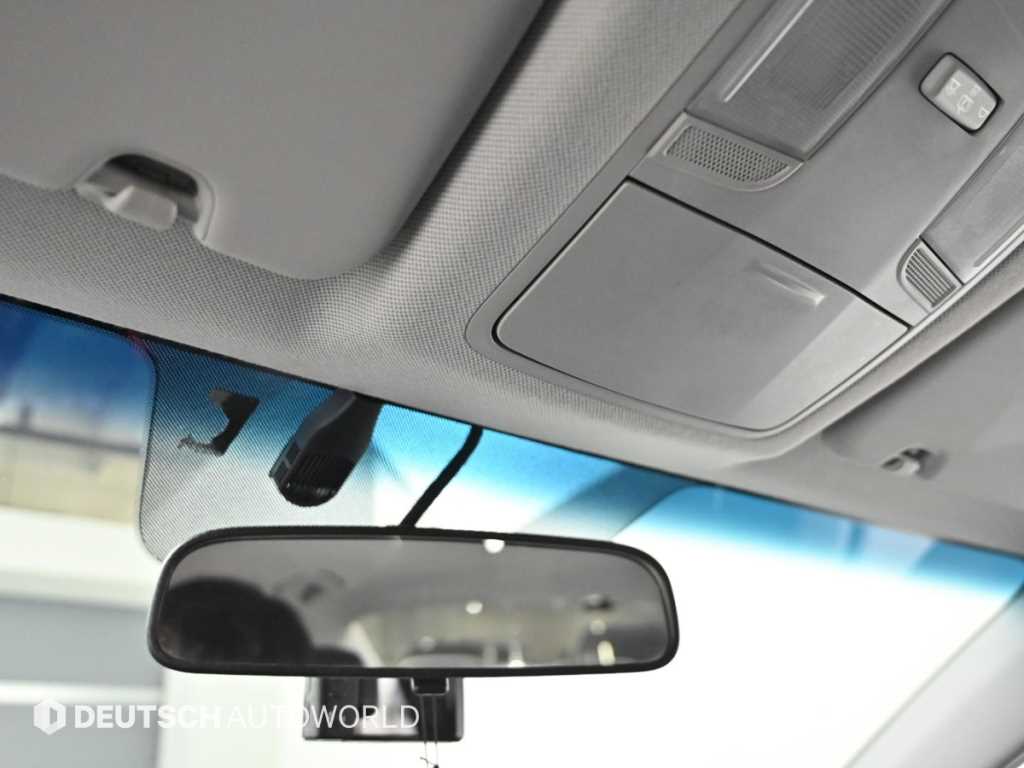 Hyundai Avante — photo 18