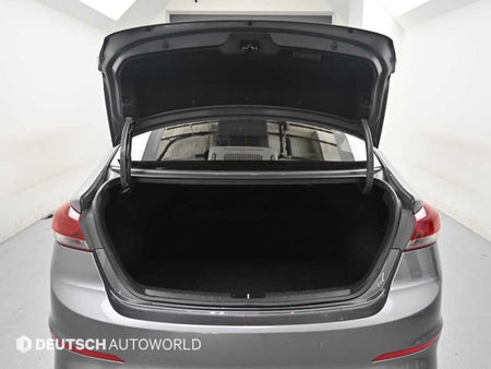 Hyundai Avante — photo 19