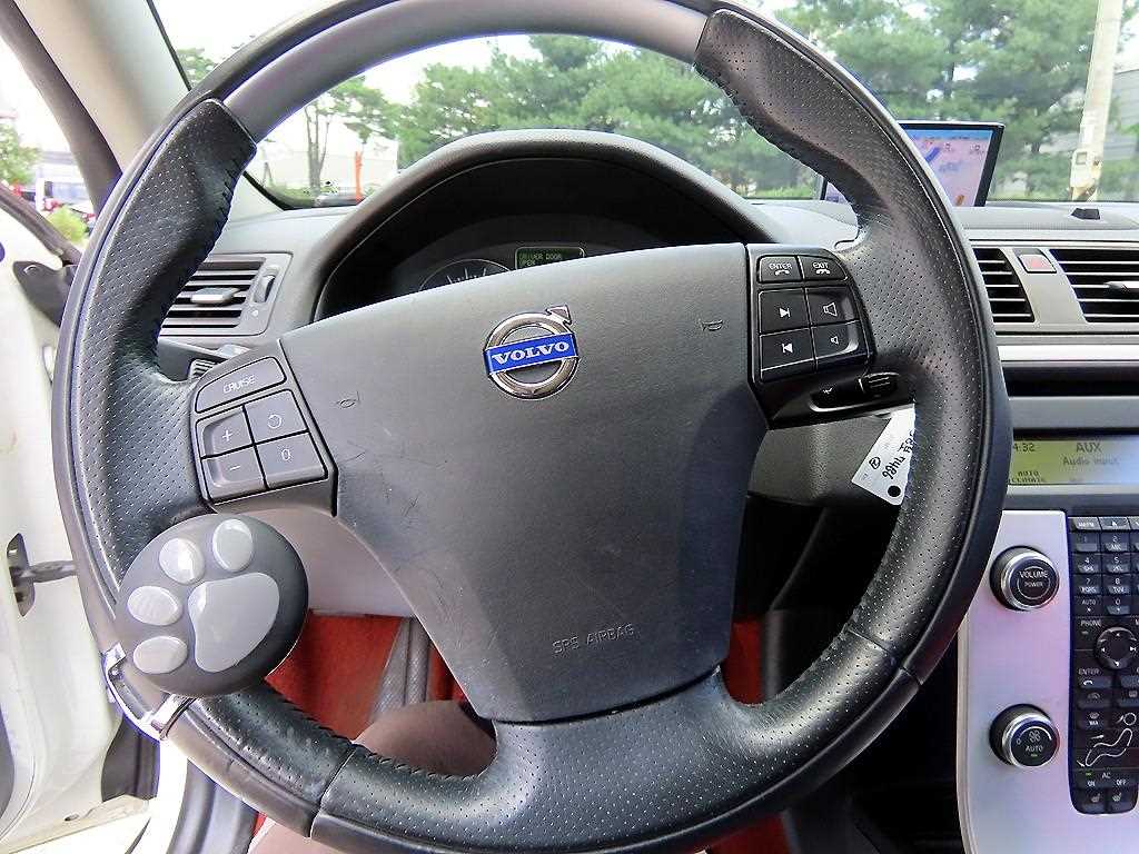 Volvo C30 — photo 08